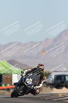 media/Oct-30-2025-Racers Edge (Thu) [[dabbdaf680]]/2-A Group/Session 2 (Turn 16)/